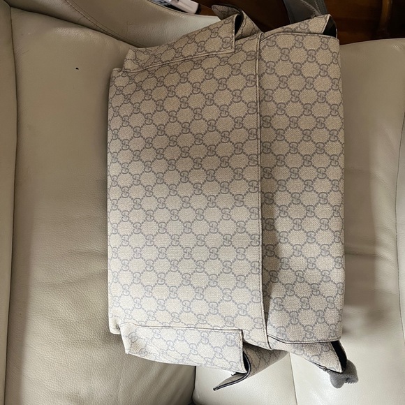 Gucci Baby Diaper Bag - Picture 5 of 5